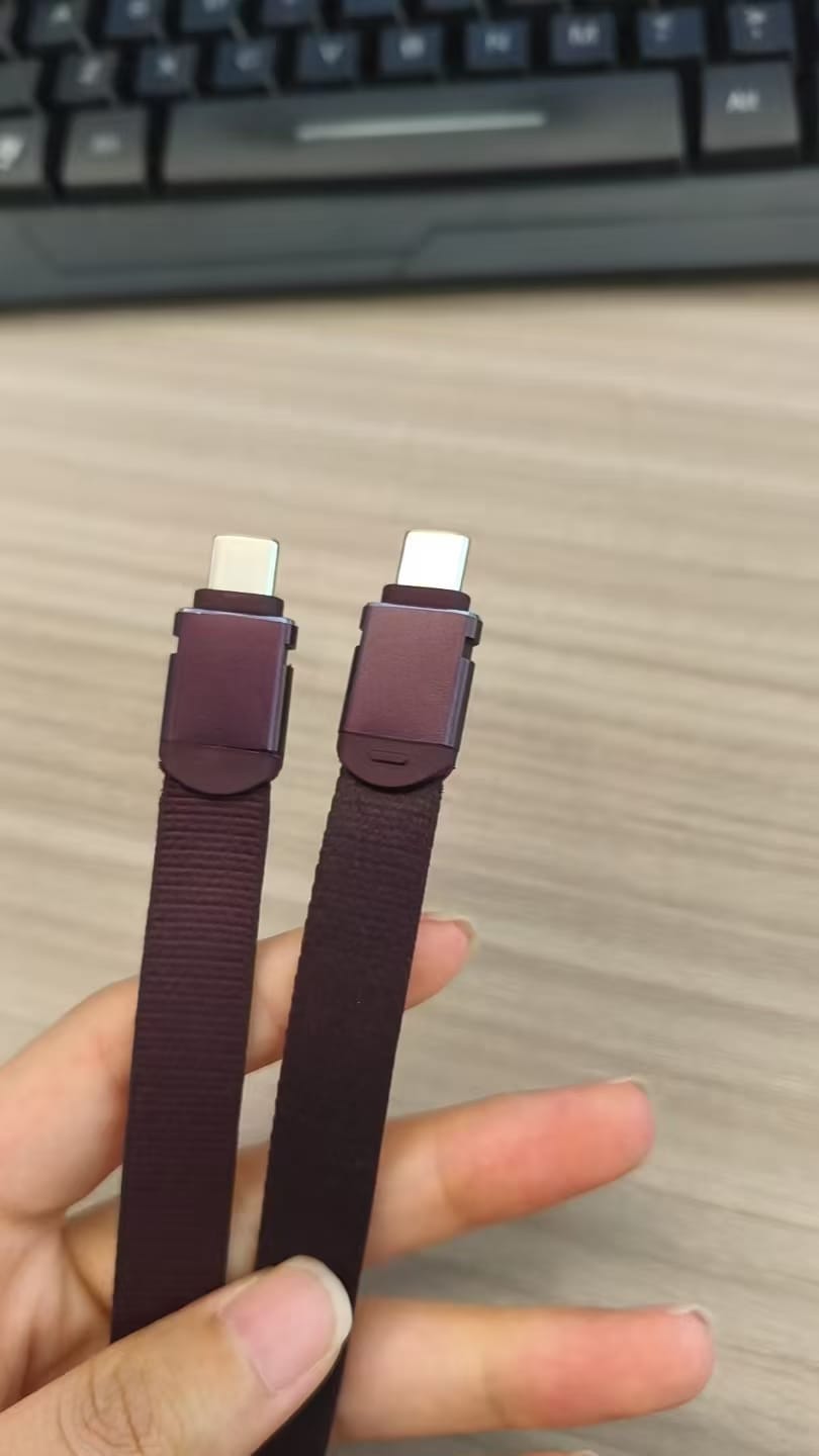 Flat Lanyard Charging Cable